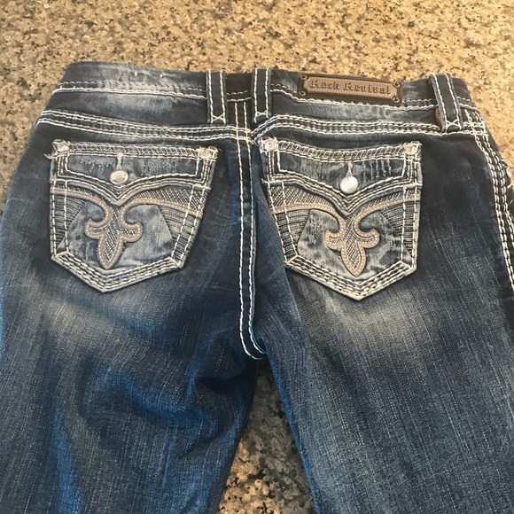 Rock Revival Boot-Cut Rima with Rhinestones - Picture 7 of 8